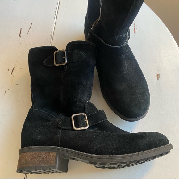 UGG Women’s Chaney Black Suede Water-Resistant Mid Boots - Size 9 NWOT - Picture 10 of 11